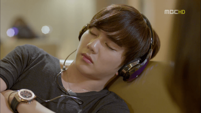 vlcsnap-2013-08-12-21h07m31s224