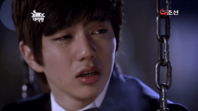 vlcsnap-2013-10-14-19h34m07s249