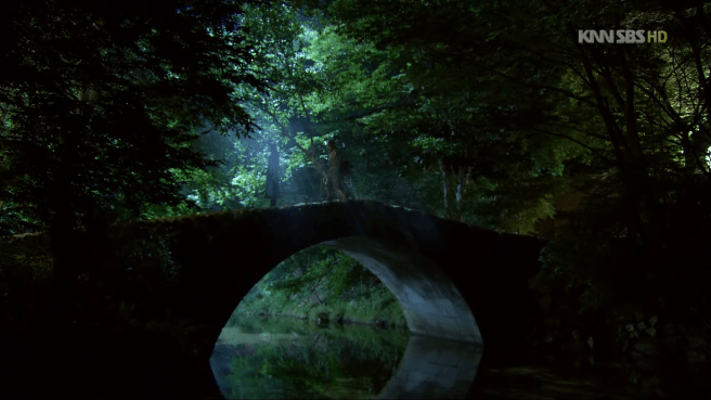 vlcsnap-2013-10-17-21h44m51s96