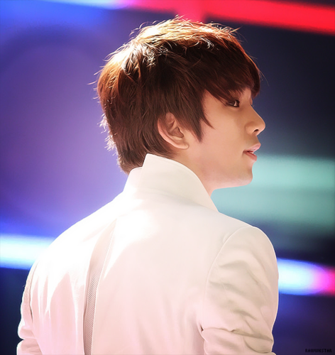 G-O-go-mblaq-32084002-472-500