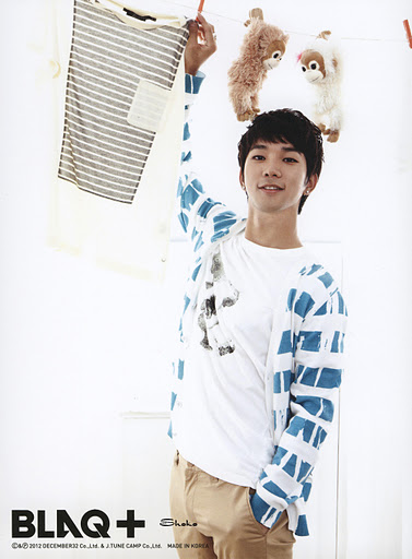 MBLAQ-2012-Season-Greeting-mblaq-27975705-377-512