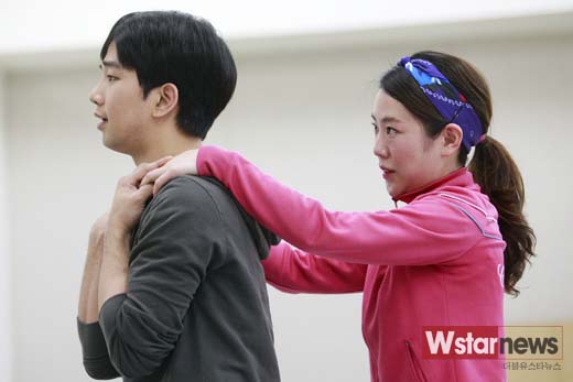 Hodong Happy with his Phoenix